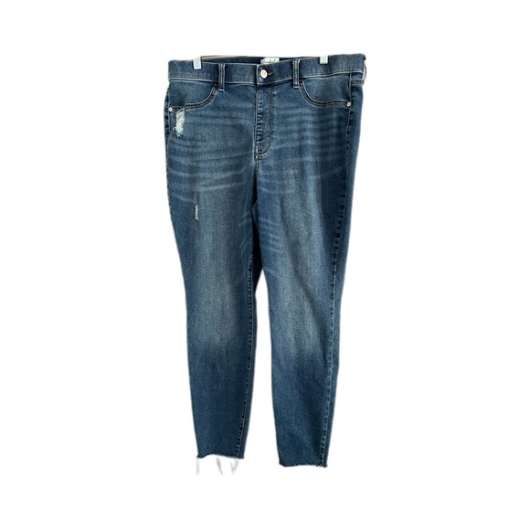 Wonderly jeggings 16P. Raw cuffs, light distressing, pockets, medium blue. VGUC - Picture 4 of 9